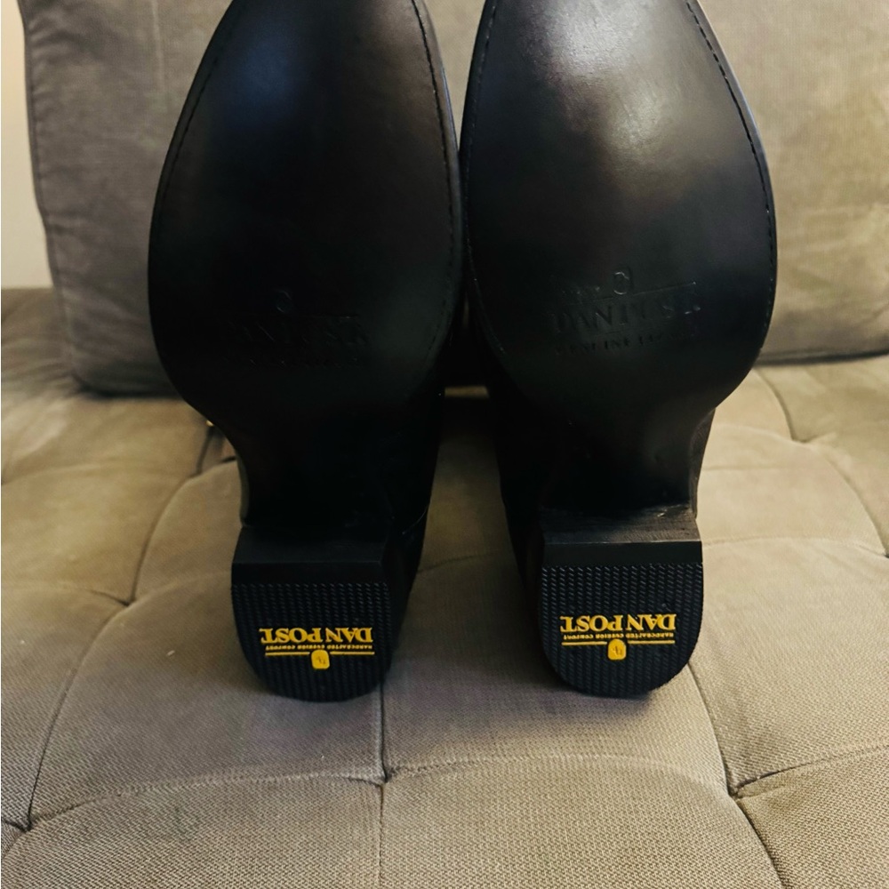Dan Post Black Cowboy & Western Boots with Pointed Toe and Decorative Stitching - Picture 4 of 9